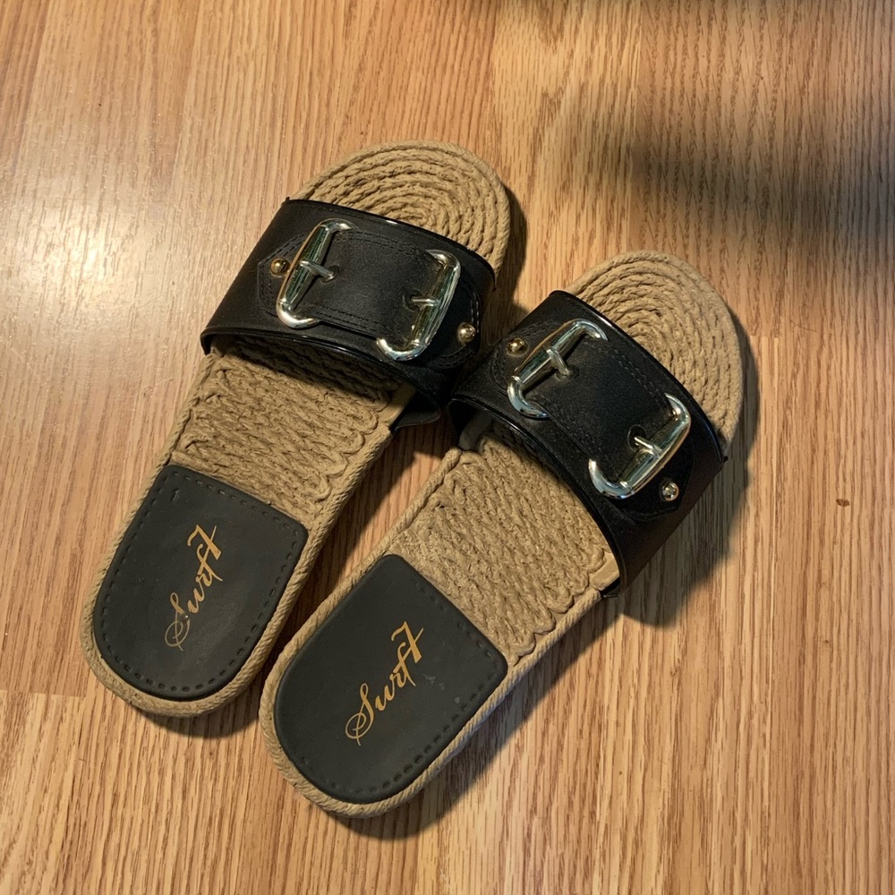 🏄🏼‍♀️ Surf 7 sandals shoes slip on textured fun